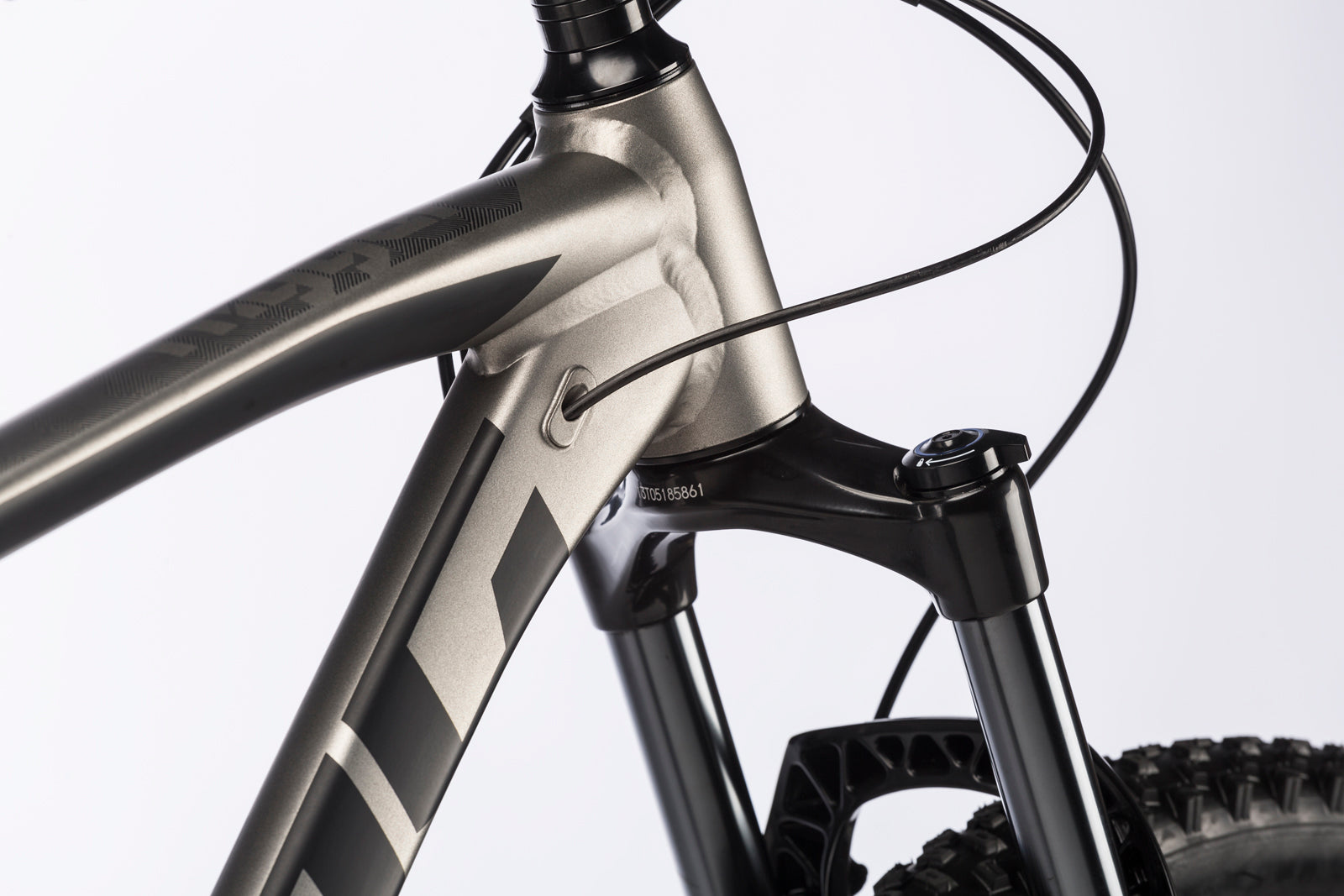 Bicicletă montană Drag Trigger 8.0 27.5" - 12