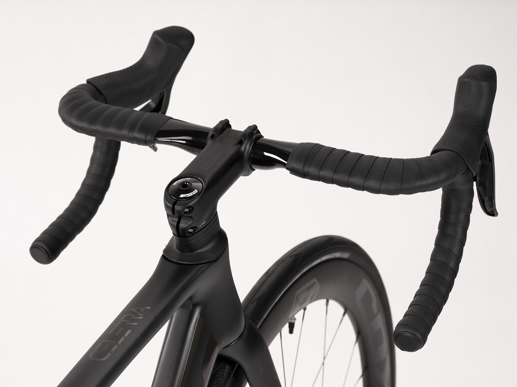 Bicicletă de șosea Drag Celerra DB G2 TE 28" - 15