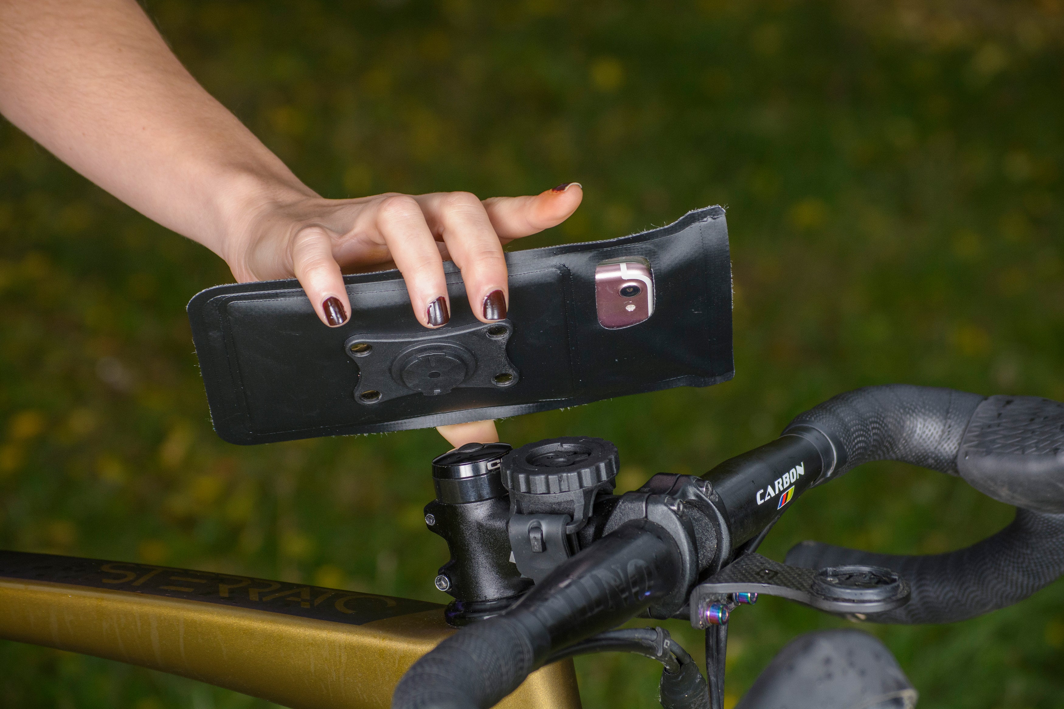 RideFIT PhoneCase Black Phone Stand - 7