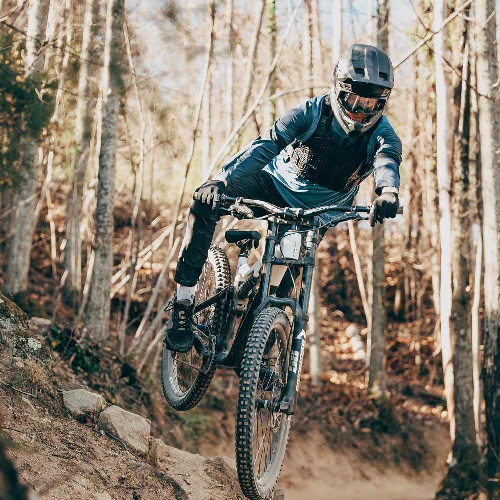 Протектор за тяло без ръкав IXS Hex - 10